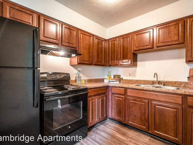 2 BR, 1.5 BA Apartment 600 Cambridge Boulevard Unit 910 195, Clarksville, IN 47129