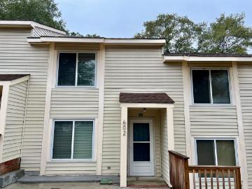 2 BR, 1.5 BA Apartment 602 Picadilly Square, Cayce, SC 29033