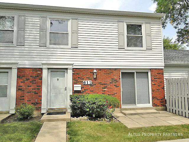 2 BR, 1.5 BA Apartment 611 Academy Court 1, Schaumburg, IL 60194
