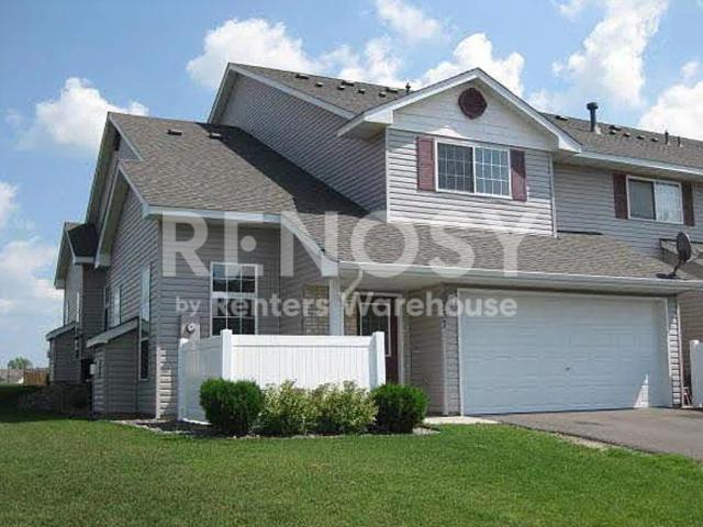 2 BR, 1.5 BA Apartment 6337 208th Street Way N, Forest Lake, MN 55025