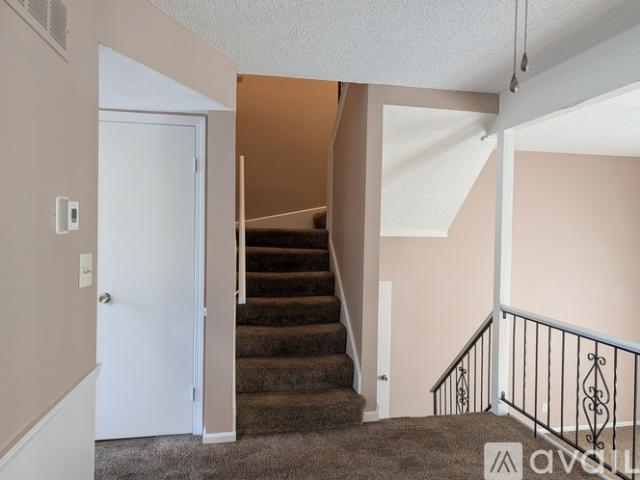 2 BR, 1.5 BA Apartment 6607 E 128th St, Unit 6607, Grandview, MO 64030