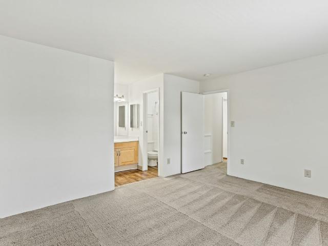 2 BR, 1.5 BA Apartment 701 College Lane Unit 03, Salisbury, MD 21804