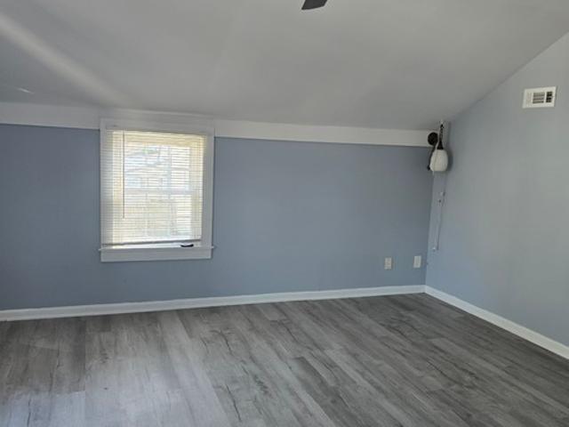 2 BR, 1.5 BA Apartment 703 North Bell Avenue, Unit B, Evansville, IN 47712