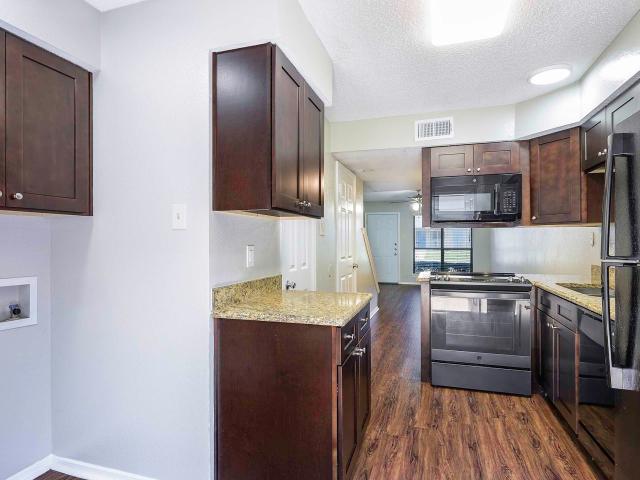 2 BR, 1.5 BA Apartment 713 W Center Street Unit 739C, Duncanville, TX 75116