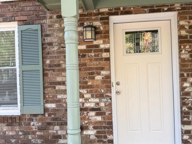 2 BR, 1.5 BA Apartment 727 6th Avenue South, Unit A, Surfside Beach, SC 29575