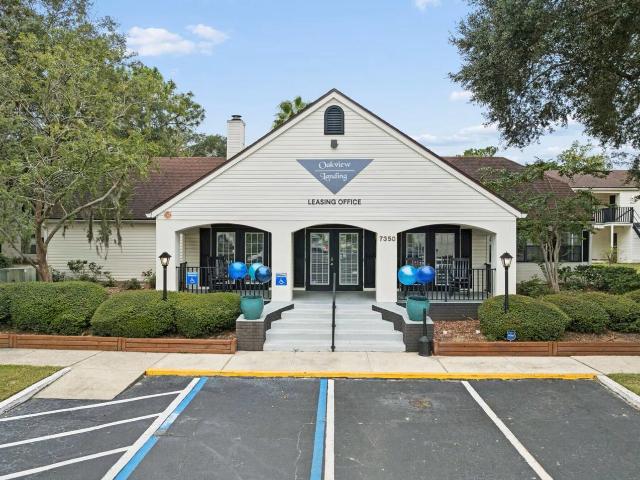 2 BR, 1.5 BA Apartment 7350 Blanding Blvd Unit 147, Jacksonville, FL 32244