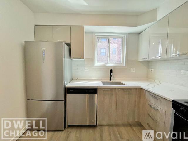 2 BR, 1.5 BA Apartment 7621 N Sheridan Rd, Unit 2H, Chicago, IL 60626