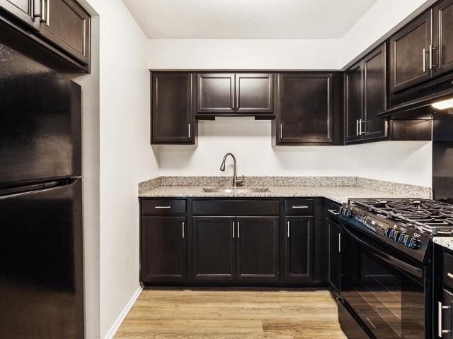 2 BR, 1.5 BA Apartment 7626 Portage Ave Unit 34 3405, Indianapolis, IN 46227