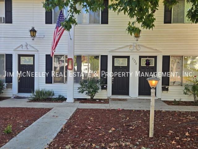 2 BR, 1.5 BA Apartment 7720 SW Bel Aire Dr, Beaverton, OR 97008