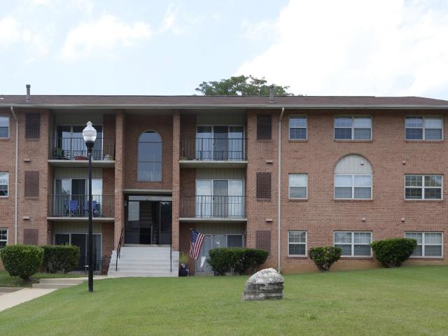 2 BR, 1.5 BA Apartment 803 Roundtop Court Unit R801003C, Lutherville Timonium, MD 21093