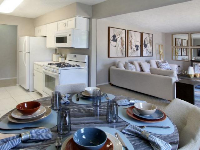 2 BR, 1.5 BA Apartment 8220 S 87th St Unit D06, La Vista, NE 68128