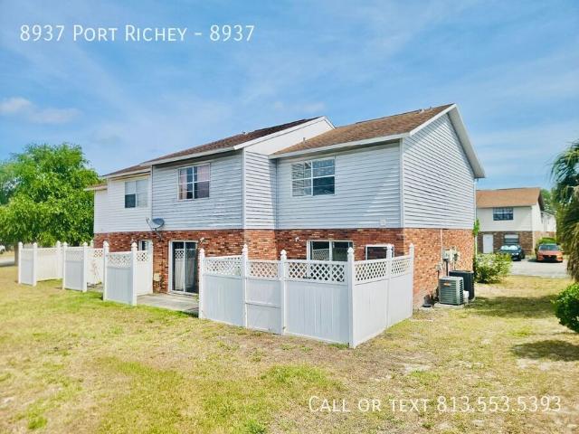 2 BR, 1.5 BA Apartment 8937 Cochise lane, Port Richey, FL 34668