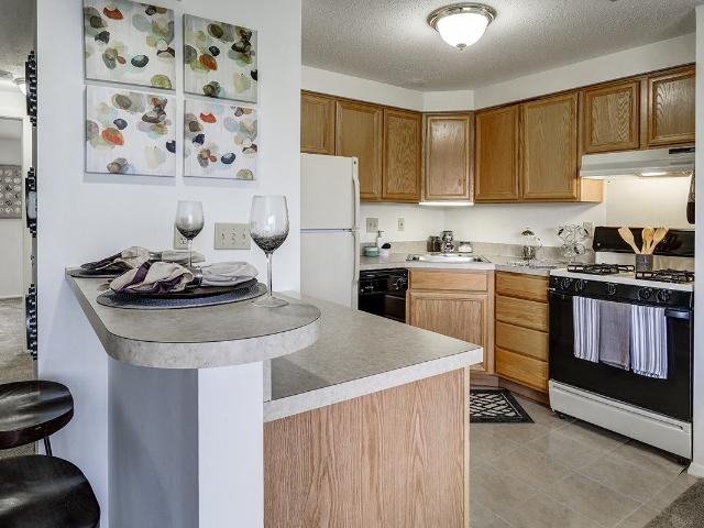2 BR, 1.5 BA Apartment 902 Wallington Circle Unit 01209, Greenwood, IN 46143