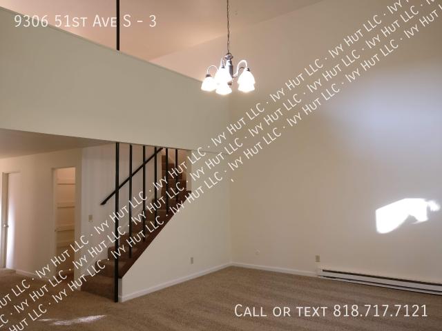 2 BR, 1.5 BA Apartment 9306 51st Ave S, Seattle, WA 98118