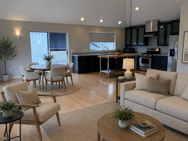 2 BR, 1.5 BA Apartment 957 West Hughes Street, Unit 957, Fayetteville, AR 72701