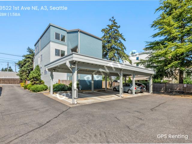 2 BR, 1.5 BA Apartment 9522 1st Ave NE, A3, Seattle, WA 98115
