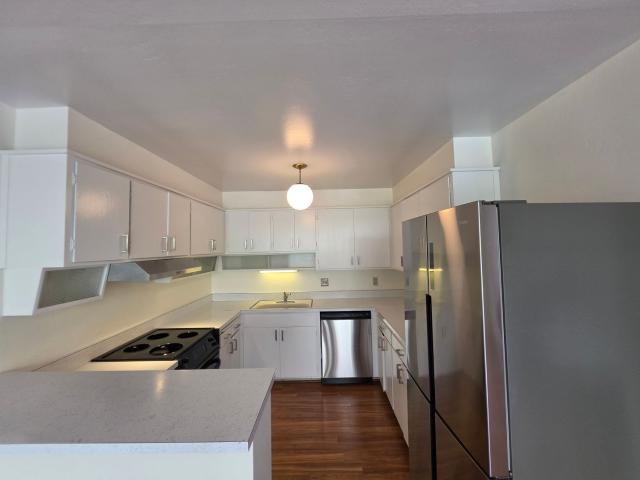 2 BR, 1.5 BA Apartment 981 Duncan Street, San Francisco, CA 94131