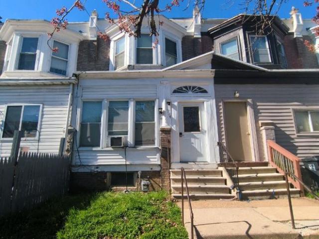 2 Br, 1 bath, Townhouse/Brownstone/RowHouse 714 East 22nd Street