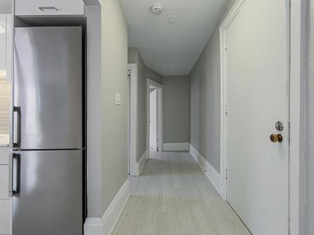 1 Br, 1 bath, Apartment 1531 Bathurst Street