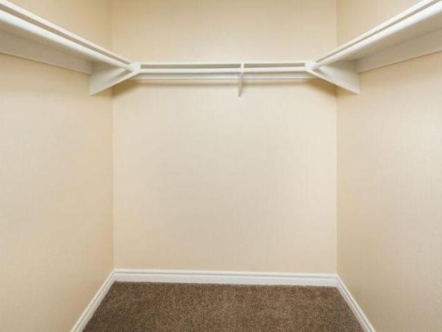 2 Br, 1 bath, Apartment 561 W San Ysidro Blvd