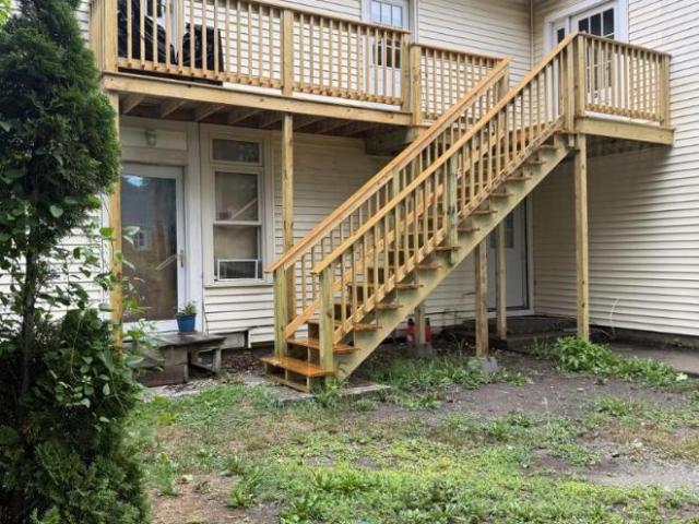 2 Br, 1 bath, Apartment 58 High Street