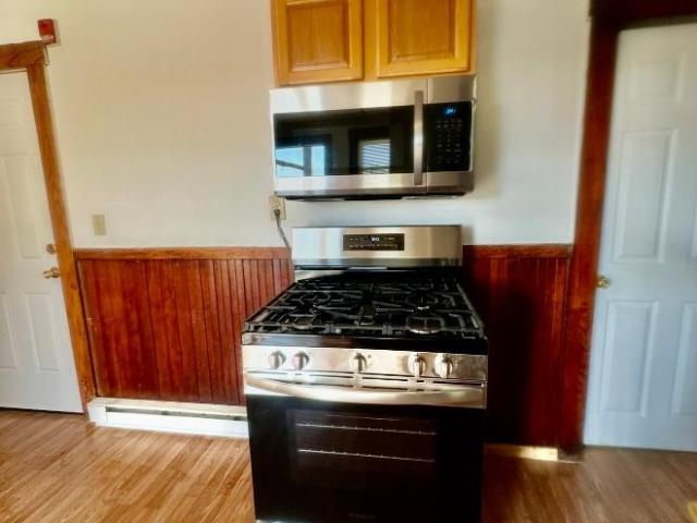 2 Br, 1 bath, Condo 59 High St