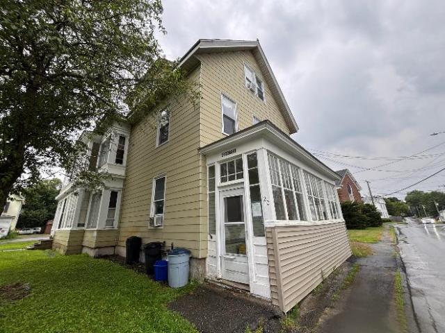 2 Br, 1 bath, Condo 20 Center Street