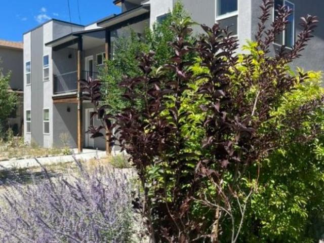 2 Br, 1 bath, Condo 312 Hulbert Street