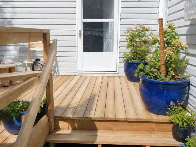 2 BR 1 Bath Lake House with Garage