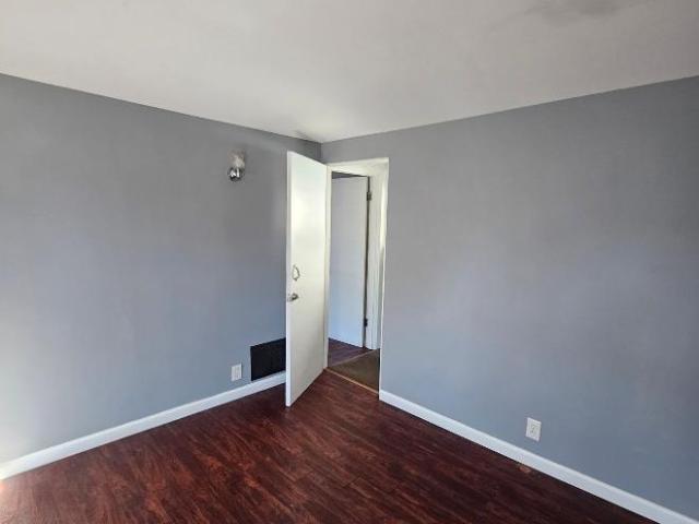 2 Br, 1 bath, Single Family 142 Notre Dame Ave