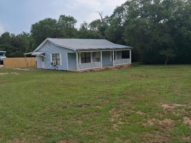 2 Br, 1 bath, Single Family 1045 Buck Road