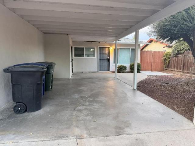 2 Br, 1 bath, Single Family 2119 Celeste Drive