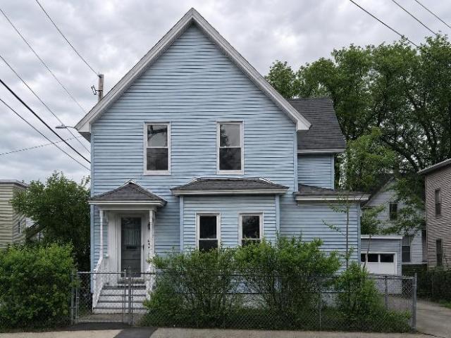 2 Br, 1 bath, Single Family 427 Wilson St