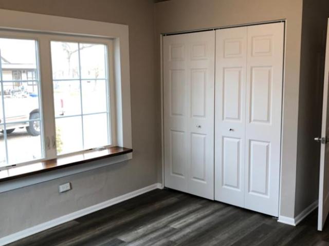 2 Br, 1 bath, Single Family 507 Douglas St