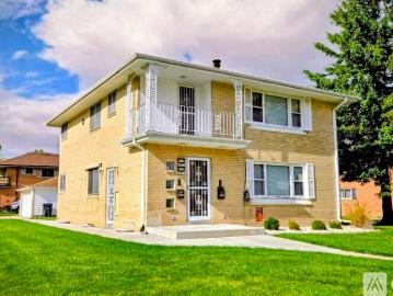 2 BR, 1 BA Apartment Charles Dr, Unit W158N8963 Charles Dr, Menomonee Falls, WI 53051