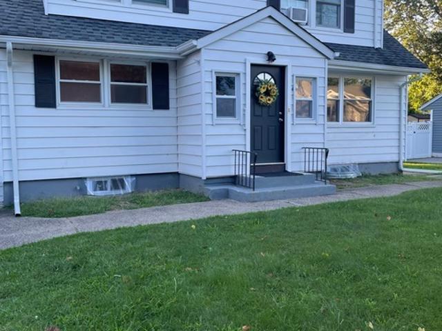 2 BR, 1 BA Apartment Emerson Rd, Unit 34, Westwood, NJ 07675