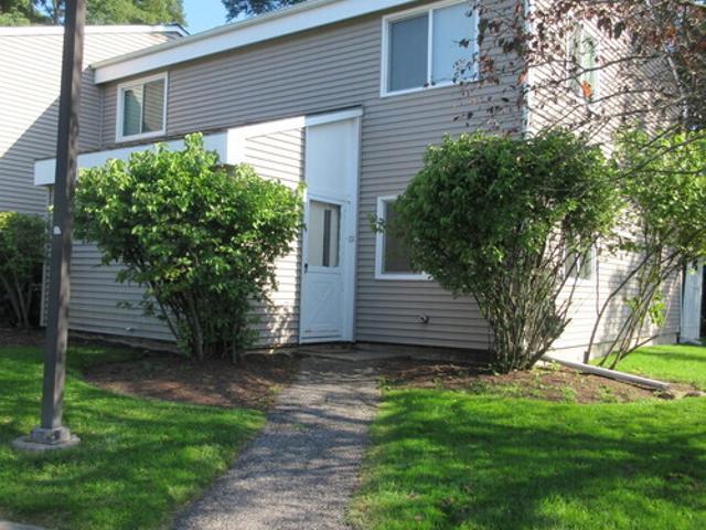 2 BR, 1 BA Apartment Grandview Drive, Unit O 1, South Burlington, VT 05403