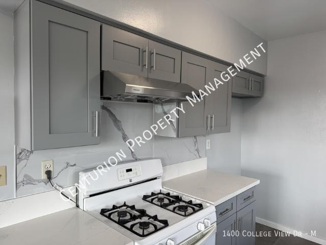 2 BR, 1 BA Apartment 1400 College View Dr, Monterey Park, CA 91754