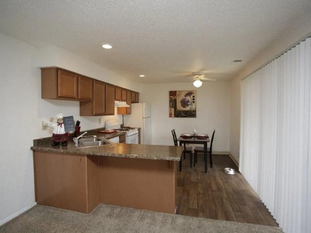 2 BR, 1 BA Apartment 14010 W 63rd St Unit 6319 29, Shawnee, KS 66216