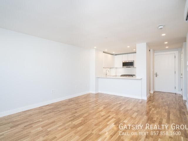 2 BR, 1 BA Apartment 1406 Columbia Rd Boston, MA 02127