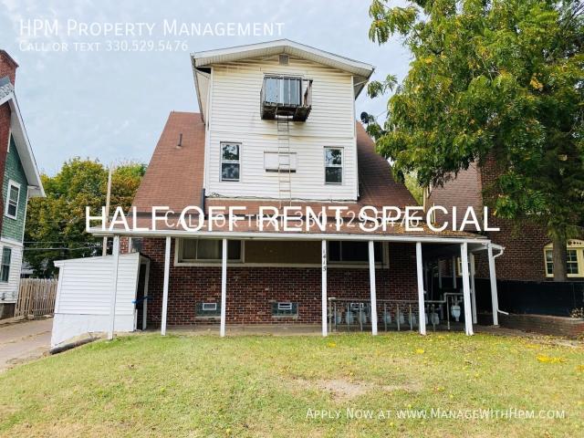 2 BR, 1 BA Apartment 1415 Yale Ave NW Apt, Canton, OH 44703