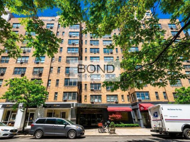 2 BR, 1 BA Apartment 141 East 56th Street, New York, NY 10022