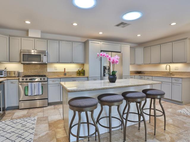 2 BR, 1 BA Apartment 1421 Sunflower Circle North, Palm Springs, CA 92262