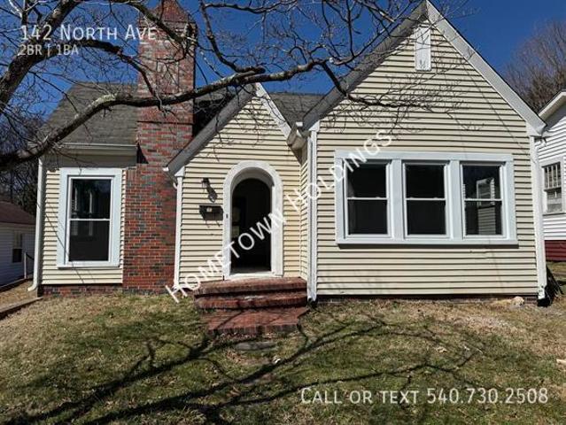 2 BR, 1 BA Apartment 142 North Ave, Danville, VA 24540