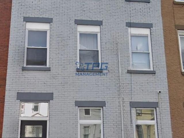 2 BR, 1 BA Apartment 142 RIPLEY PLACE, ELIZABETH, NJ 07206