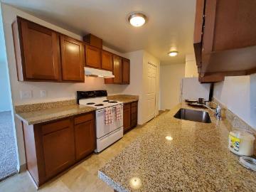 2 BR, 1 BA Apartment 14345 SW Walker Rd Unit D05, Beaverton, OR 97006