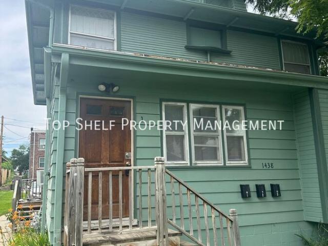 2 BR, 1 BA Apartment 1438 9th St Unit, Des Moines, IA 50314