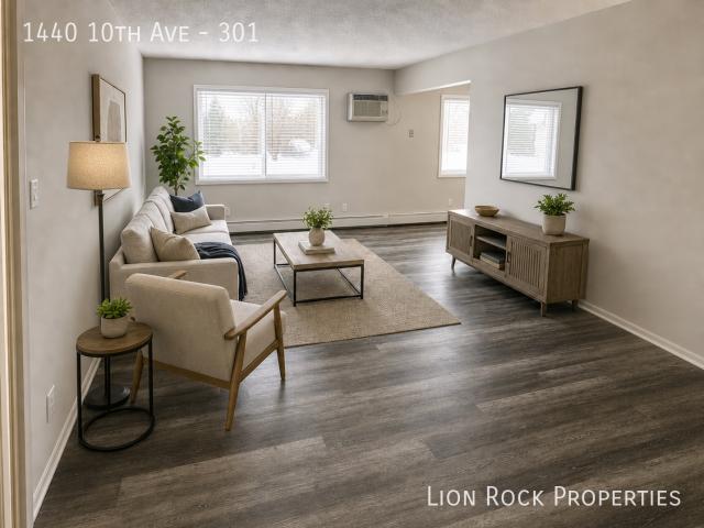 2 BR, 1 BA Apartment 1440 10th Ave, Newport, MN 55055