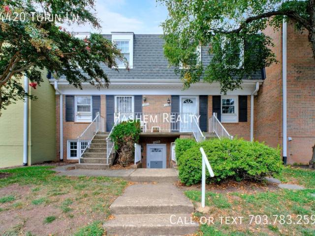 2 BR, 1 BA Apartment 14420 Turin Ln, Centreville, VA 20121