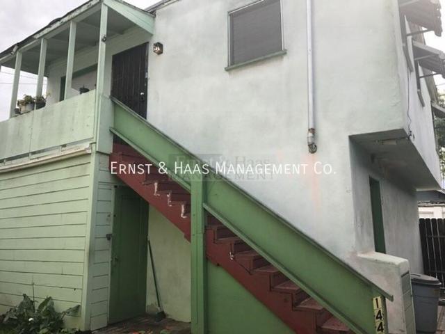 2 BR, 1 BA Apartment 1442 1/2 E. 4th St Long Beach, CA 90802